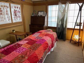 オラ ならまち(Ola)/サロン内観