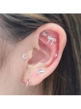 ミー(me.)/耳ツボジュエリー
