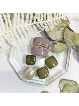 サロンR/くすみカラーネイル