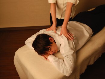 クイーンズウェイ 札幌APIA(Queensway)/服を着たままボディケア♪