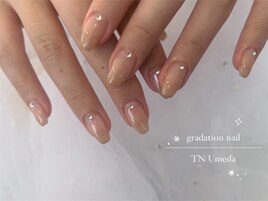 グラデーションネイル