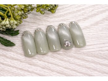 ラヴィネイル 京都駅前店 クレア(La Vie Nail claire)の写真/【京都駅地下直結】季節限定やお得なクーポンあり◎貴女にぴったりのネイルで指先を見るたび幸せに♪