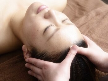 インプランニング(Inplanning)/頭ツボを正しい位置へ！小顔調整