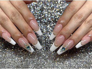 バロン 池袋店(BARON)/白フレンチ