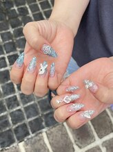 カートゥーン(CARTOON)/