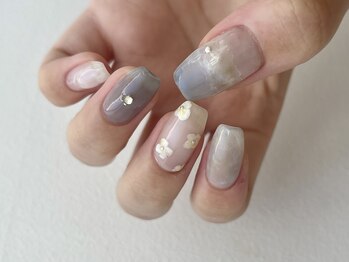 クルネ(QULNE)/お花ネイル/カラフル