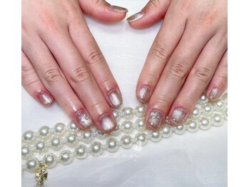 マグロ ネイルサロン/