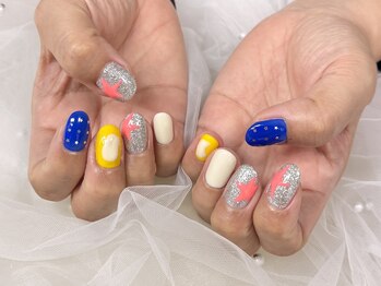 ヒラソルネイル(Girasol nail)/カラフルデザインに☆