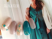 アグニークリッシェ(Agunik Riche)/【エメラルドネイル】