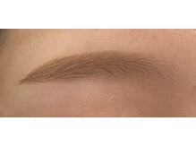 アトリエ ハルミナ(atelier harumina)/ナチュラルアーチ眉