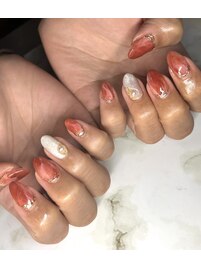 綺麗めニュアンスネイル