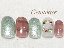 リースとチェックの大人ネイル