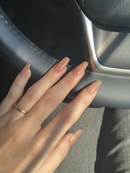 マウム(Maum)の写真/長さ出しで自爪を長く美しく☆いつもできなかったデザインを実現させましょう！亀裂や折れた爪にも◎