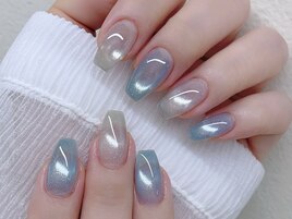 水光マグネットネイル