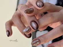 ミエレ(miele)/夏秋シンプル囲み×バブルネイル