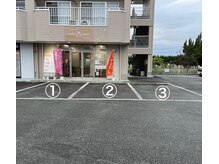 マノマノ(manomano)の雰囲気（お客様用駐車場になります。）