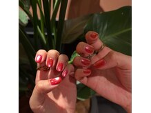 スナッジィー ネイル(snazzy nail)