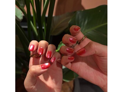 スナッジィー ネイル(snazzy nail)の写真