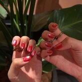 スナッジィー ネイル(snazzy nail)