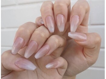 カーム(CALM)の写真/シンプルだからこそ差がつく♪美フォルムネイル