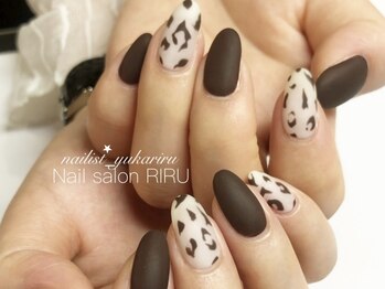 リル(RIRU)/レオパードネイル