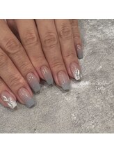 ロッタ(Lotta)/グラデーションネイル☆