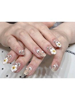 手描きアートが得意なサロン