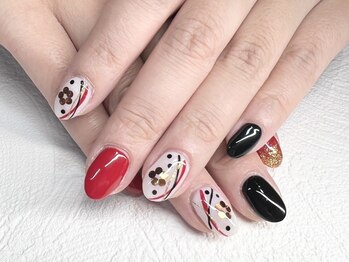 ヴェイスサロンアンバー(Vase Salon Amber)/【持込みネイル10000】