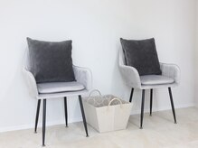 エムズアイブロウ 大阪京橋店(M’sアイブロウ)/待合スペース