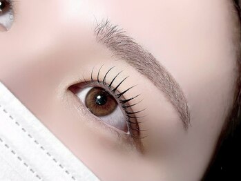 ルチア(Lucia)/選べるデザインで理想の目元へ。