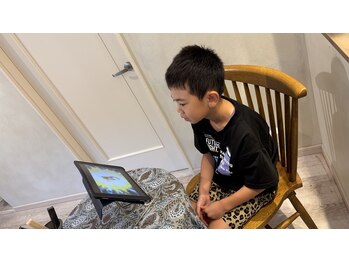 アッコアイラッシサロン(acco)の写真/4. お子様と一緒にご来店OK♪ママのキレイを応援します