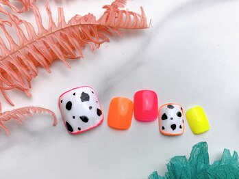 ネイルサロン&スクール ジーナ(GINA)/ネオン×ダルメシアンネイル