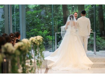 アユナタ(Ayu Natah)/アネーリさんのチャペル