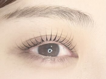 ティアラ(TIARA for nail & eye)の写真/高持続まつげパーマ♪垢抜けた印象で大人可愛いが叶うパリジェンヌラッシュリフト★圧倒的なキープ力！