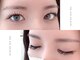 フィズ アイ ビューティー 豊川諏訪店(fiz eye beauty)の写真/【豊川】超トレンド★まつげパーマ×マツエク★自まつげごと持ち上がる垢抜け束感デザインが今、大人気！ 
