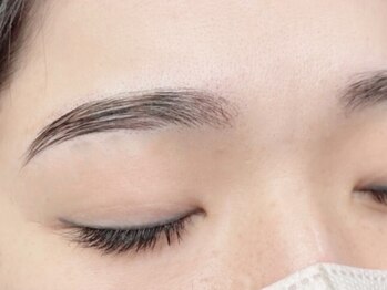 アース アイラッシュ 平塚店(EARTH Eyelash)の写真/ハリウッドブロウリフト取扱◎自眉毛を最大限に活かしてナチュラルで立体感のある美眉に♪【HBL/平塚】