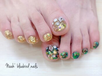 ノアブルーバードネイルズ(Noah' bluebird .nails)/ゴージャスなビジューfootネイル