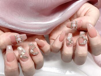 モルフォネイル(Morpho nail)の写真/お爪にお悩みの方も華やかネイルで周りと差がつく指先★繊細な長さ出しもトップレベルの仕上がり＆モチも◎
