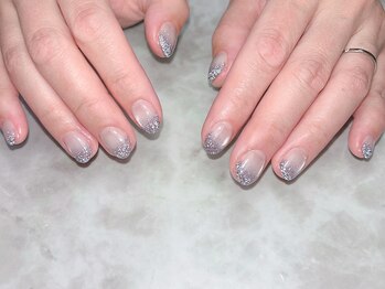 キラキラフラッシュネイル