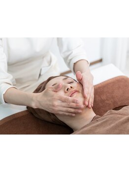 ホウレイ線・たるみ改善！予防ケア