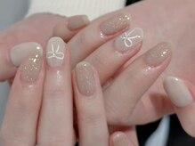 ルネネイル(Lune nail)/リボン・ホワイト・ラメネイル
