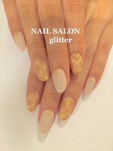 ネイルサロン グリッター(NAIL SALON glitter)/タイダイと金箔のオフィスネイル