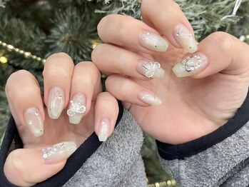 リボン　クリスマスネイル