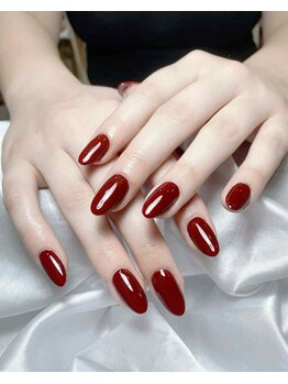 オーラネイル(Aura Nail)/色気たっぷり美爪ボルドー