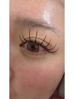 チルザルト サロン/フラットラッシュ