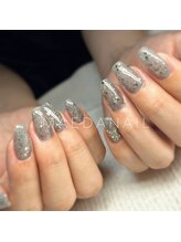 エムネイル ブランチ(Mネイル branch)/〈　キラキラネイル　〉