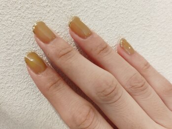 フォリアユー(FOLIA.U)/ピスタチオにミラーフレンチ♪