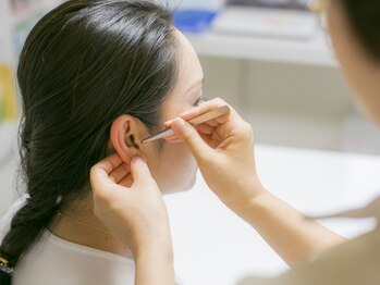 スリムアンドスマイル(Slim&Smile)の写真/《夏までにまだ間に合う！》週に2回、1回15分の簡単施術◎短期集中でもアフターフォローが充実！