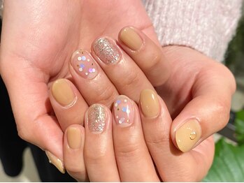 ネイルズ ララ(nails Lala)/ホロデザイン。