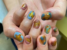 カーティシーネイルズ(curtisii NAILS)/